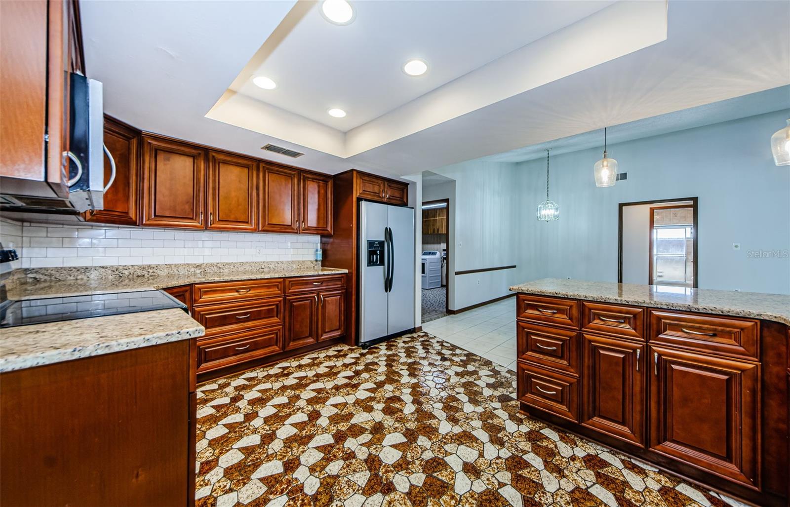 HIGHLANDS - Residential