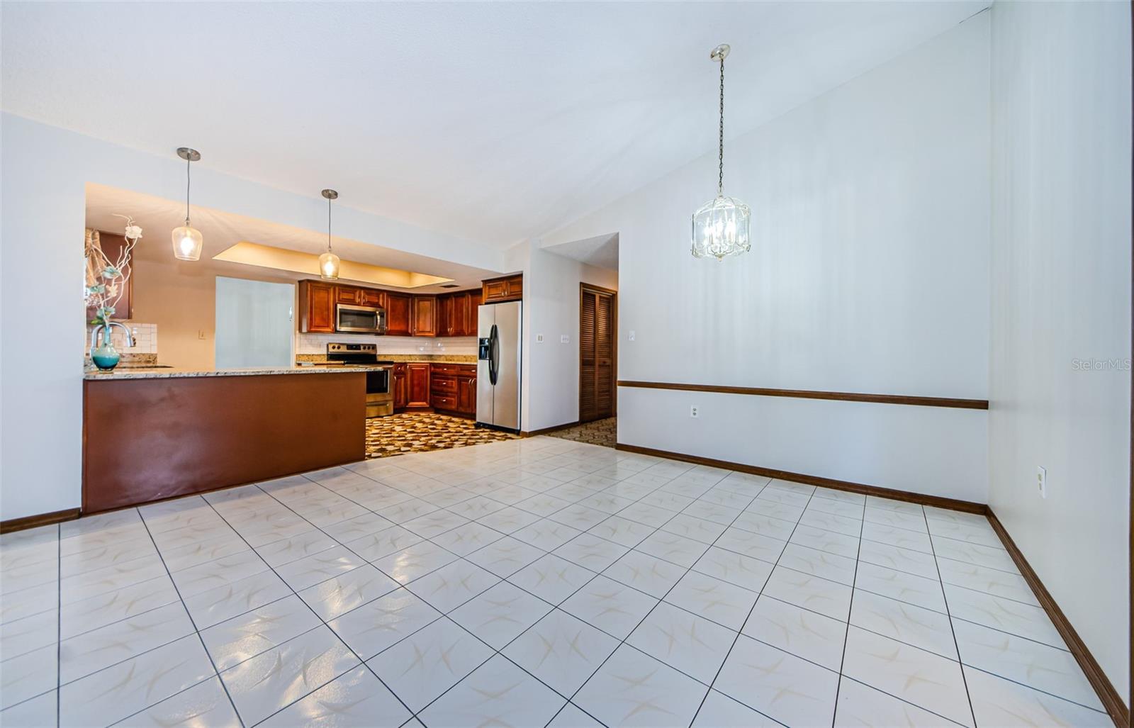 HIGHLANDS - Residential