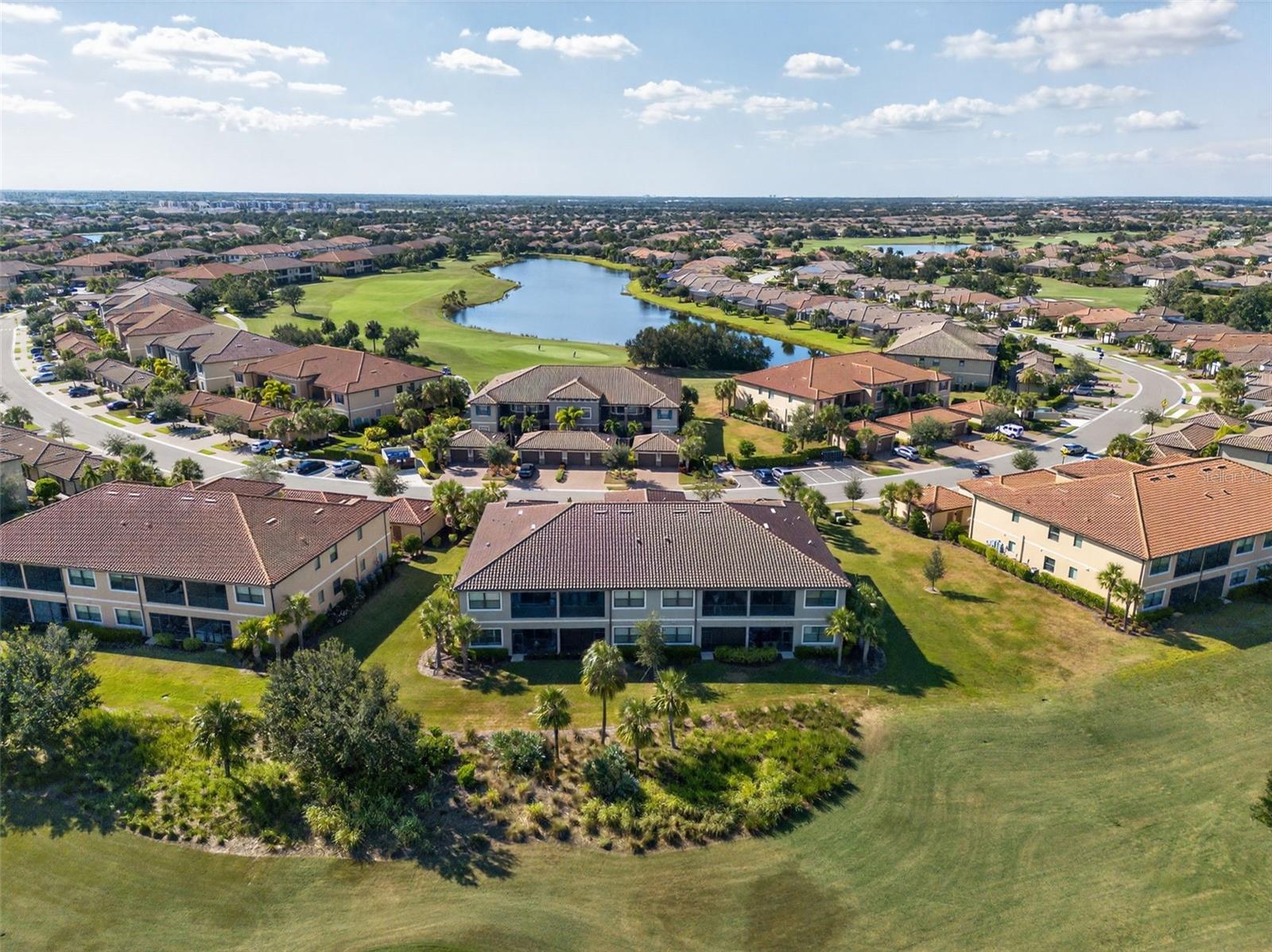 ESPLANADE GOLF AND COUNTRY CLUB - Residential
