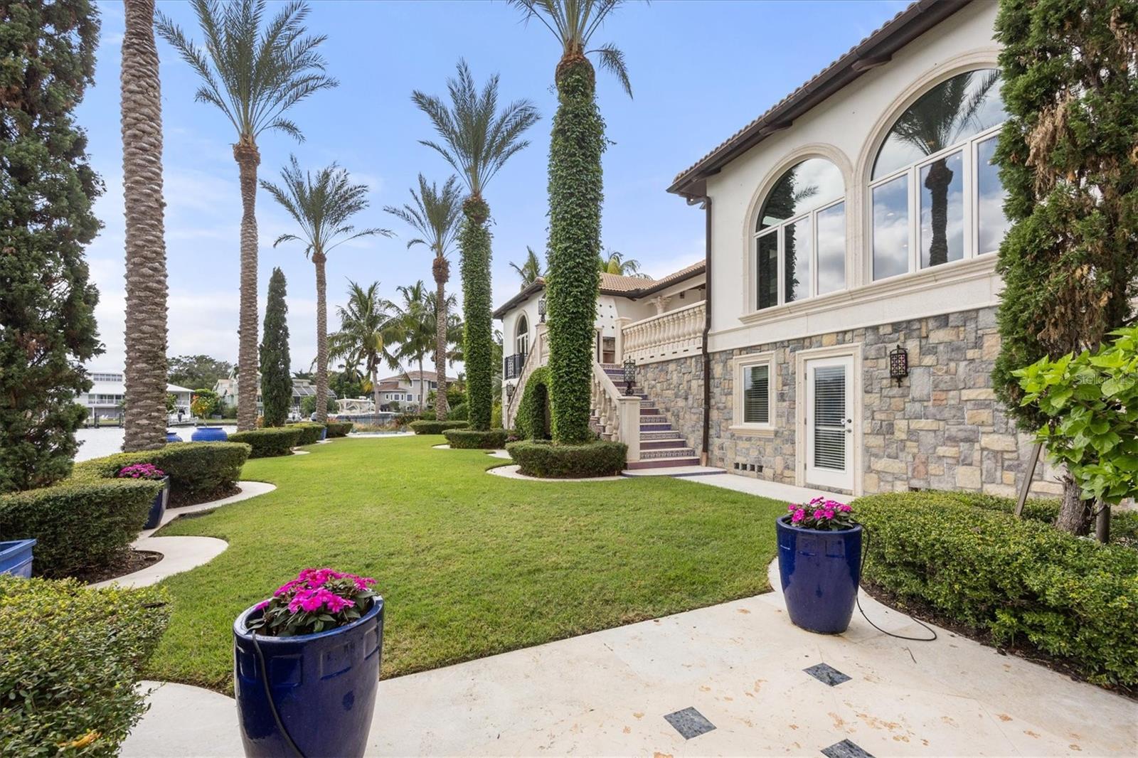 HARBOR ACRES - Residential