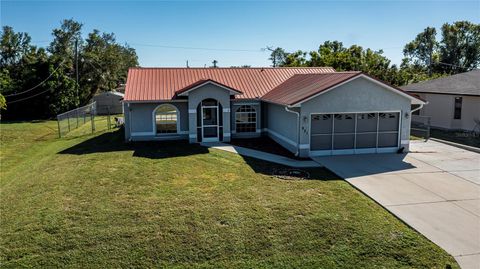 A home in PORT CHARLOTTE