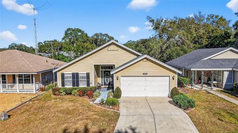 Photo of 2825 Hardenbergh Lane, Eustis, FL 32726 (MLS # G5107021)
