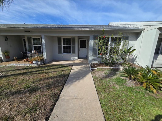 2919 WESTMORELAND CT, NEW PORT RICHEY, FL 34655 - Image 40805d4e343bb0aea7b532b5ba723d76/3914976015