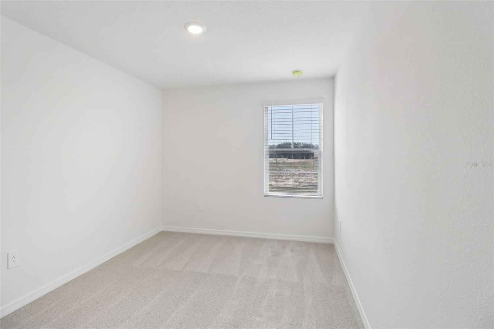 THE RESERVE AT HAMMOCK OAKS - Residential