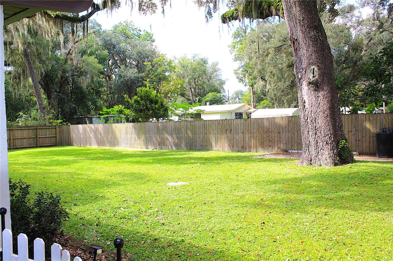 JASONS LNDG - Residential