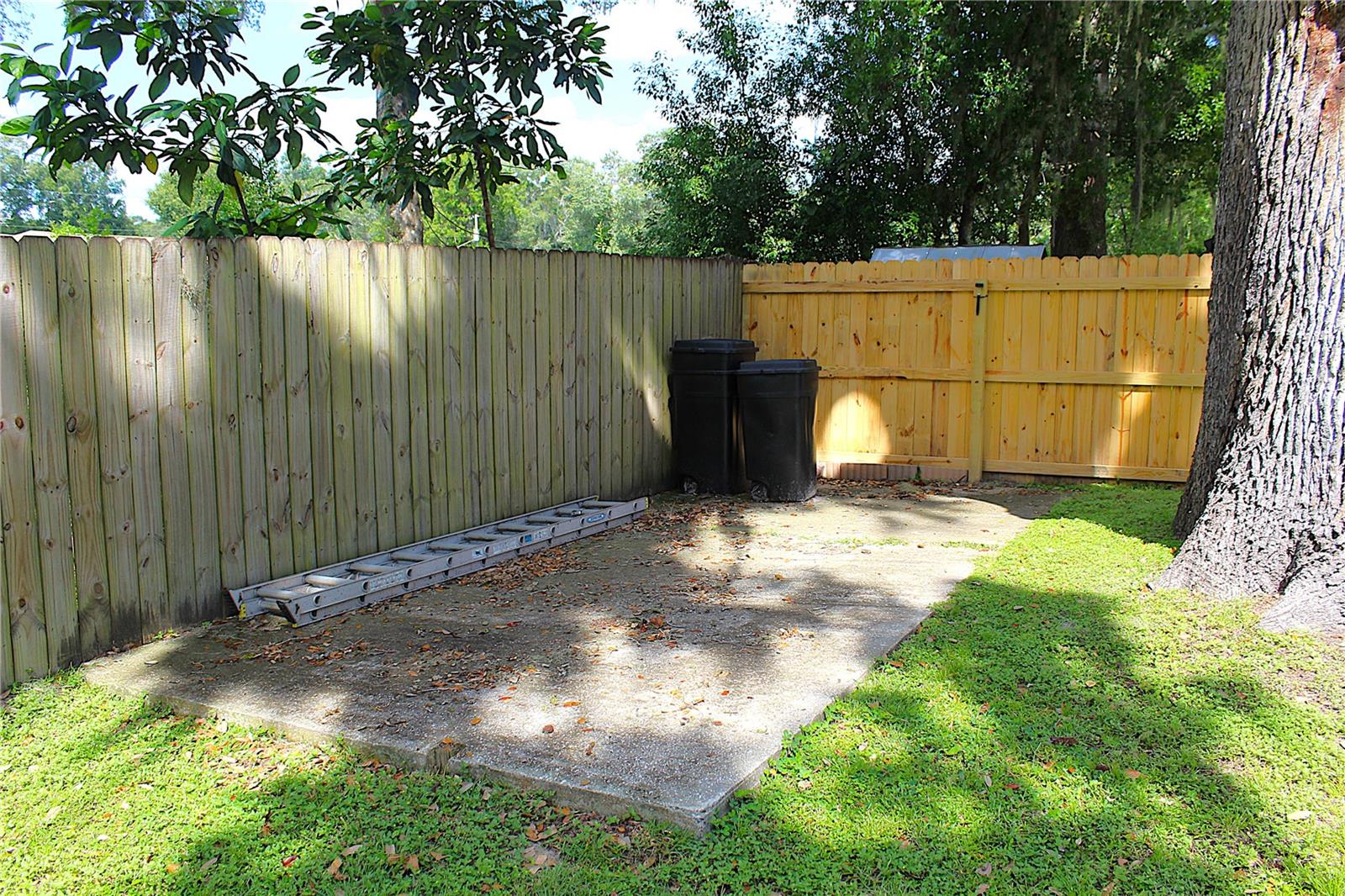JASONS LNDG - Residential