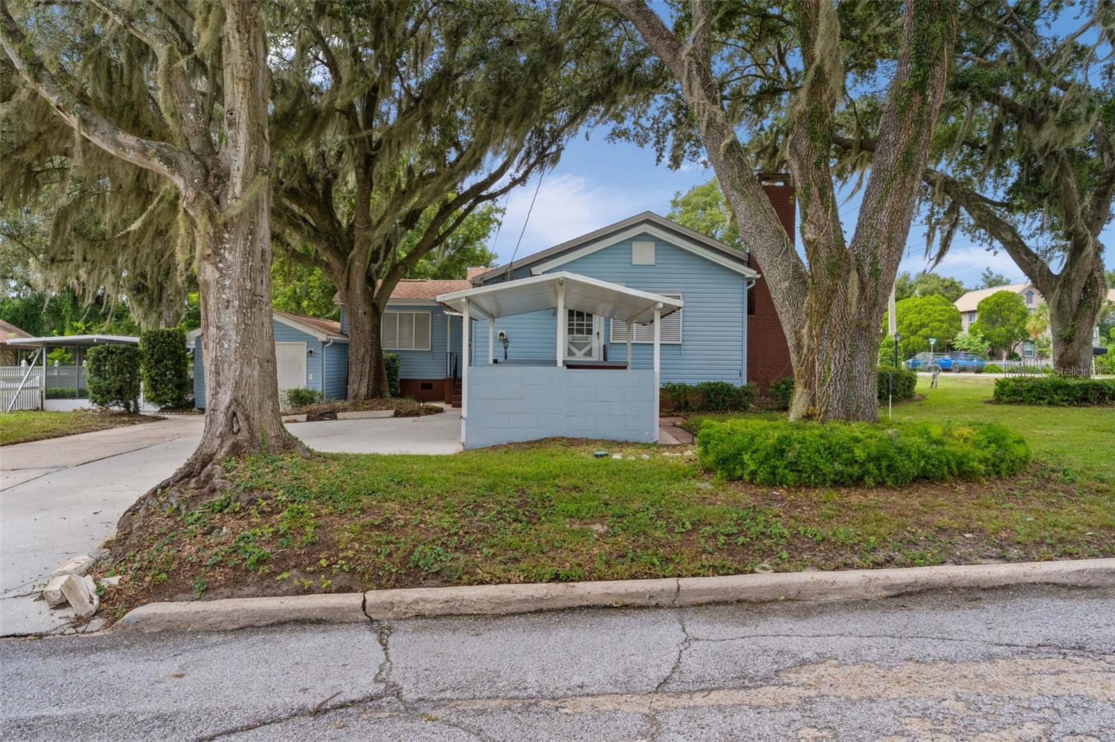 1024 E ORANGE AVENUE