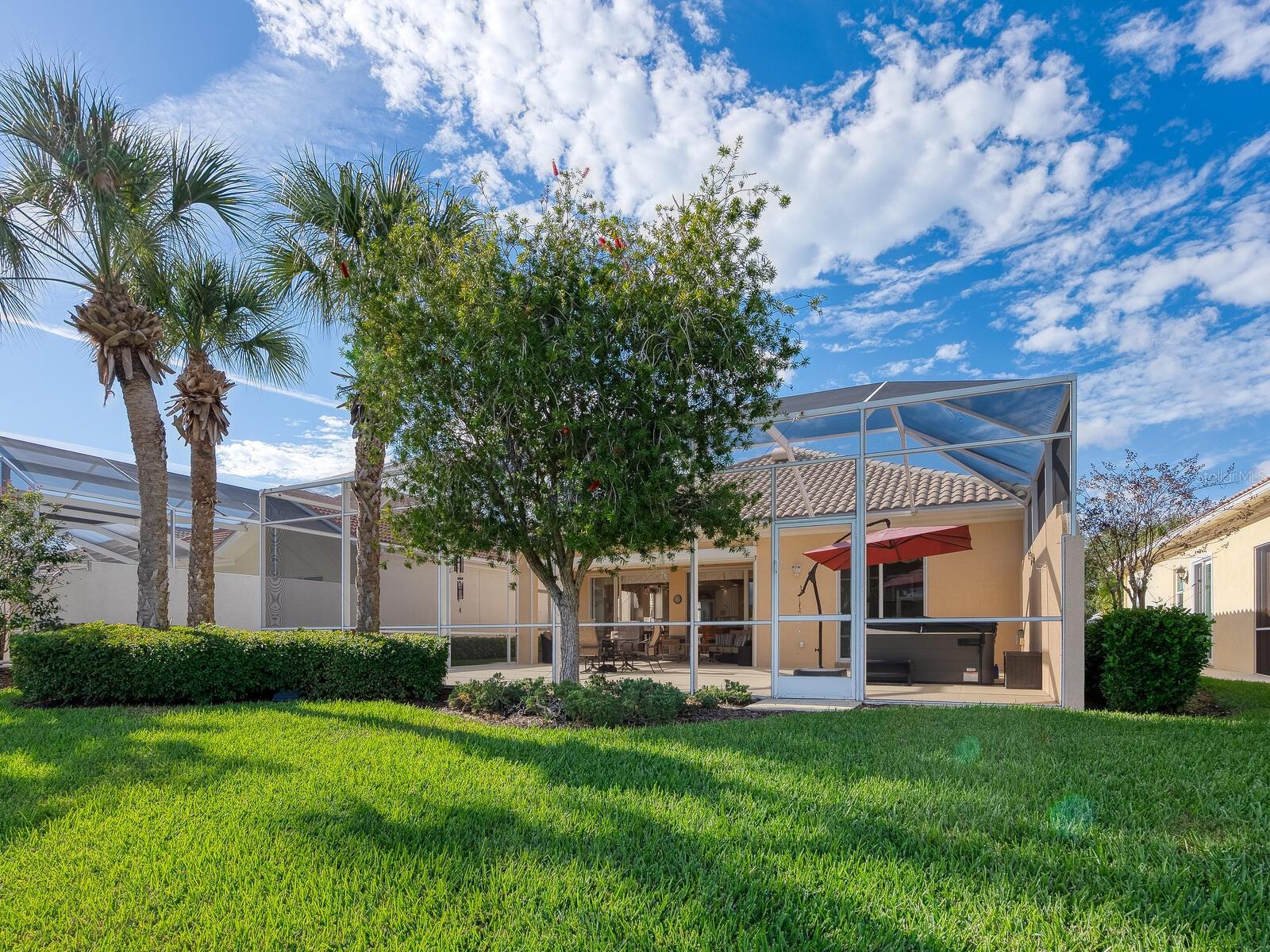 VILLAGEWALK - Residential