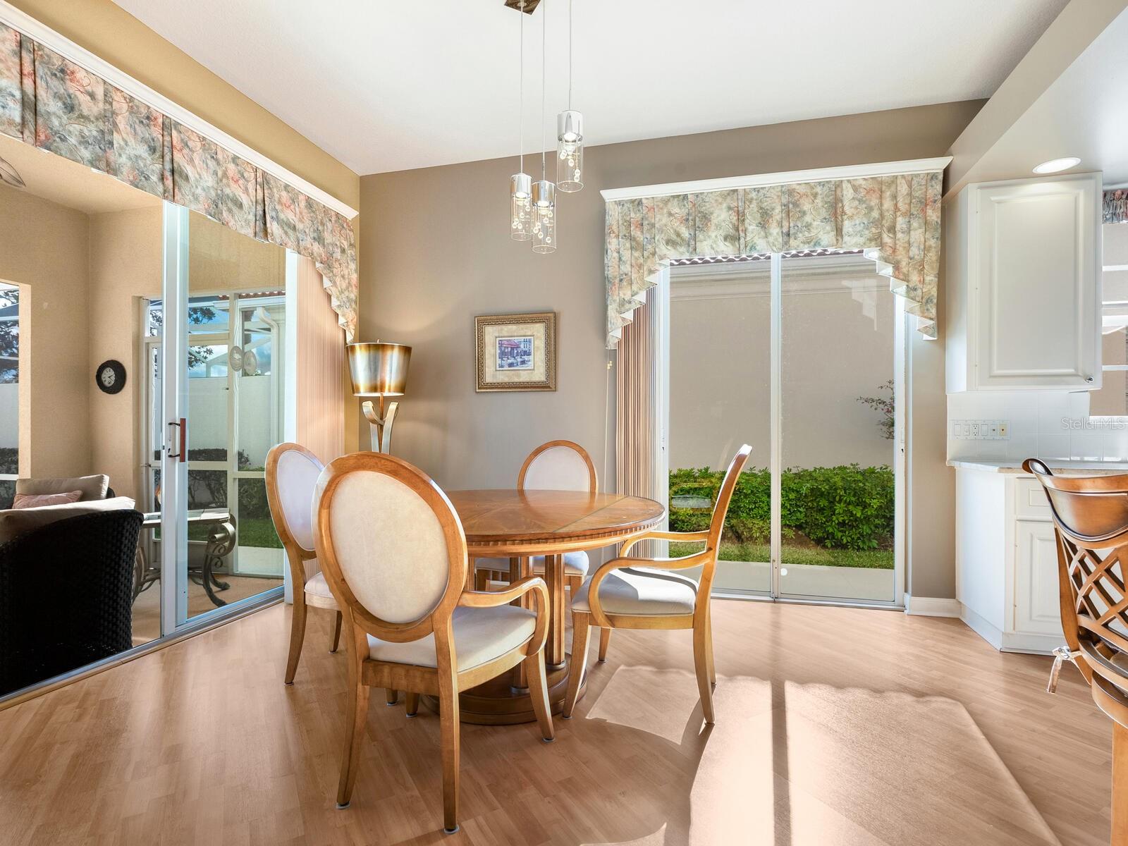 VILLAGEWALK - Residential