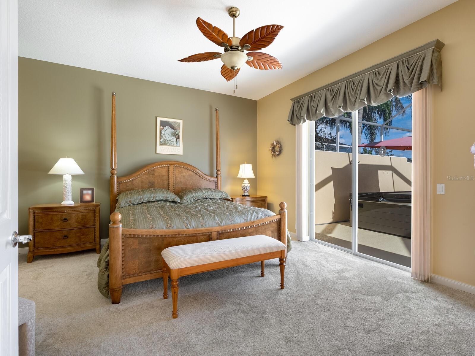 VILLAGEWALK - Residential