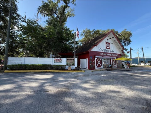 Photo of 912 NE 14th Street, Ocala, FL 34470 (MLS # OM733372)