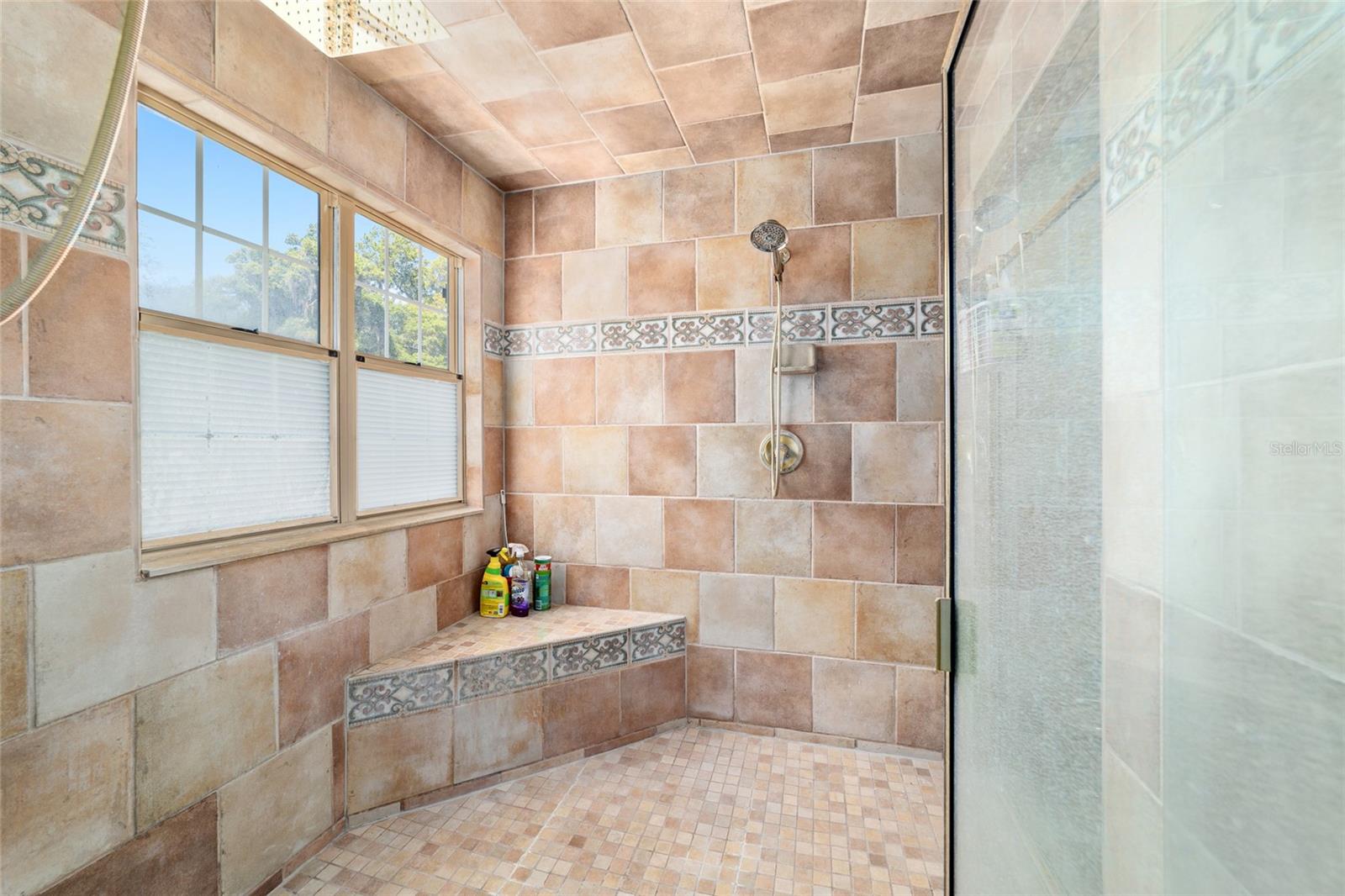 SHADY ROAD RANCHES - Residential