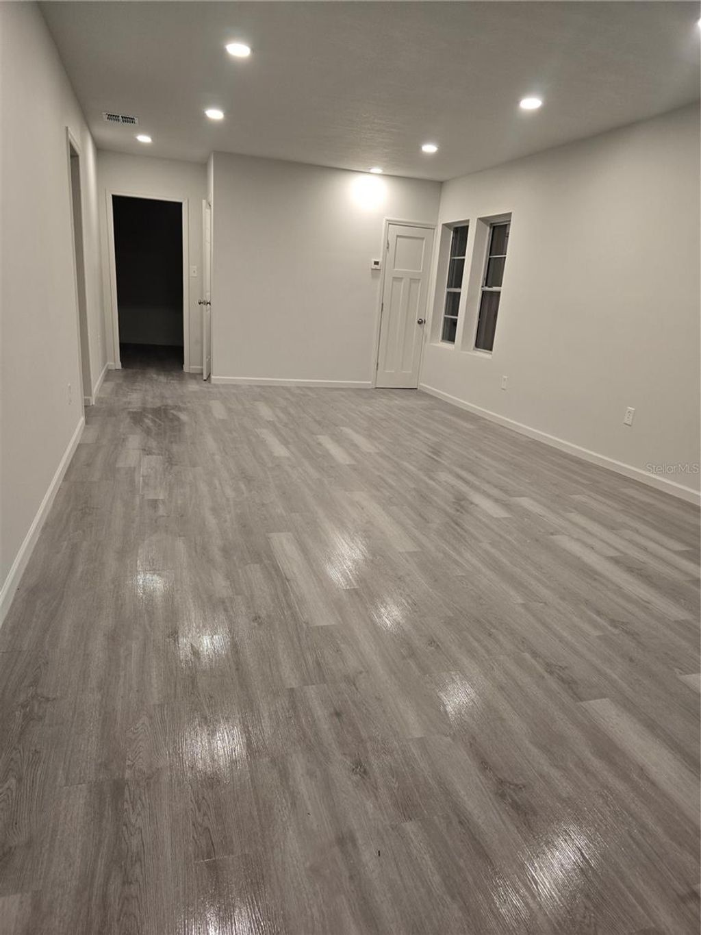 Photo of 610 Avenue A NE, Winter Haven, FL 33881 (MLS # O6379847)