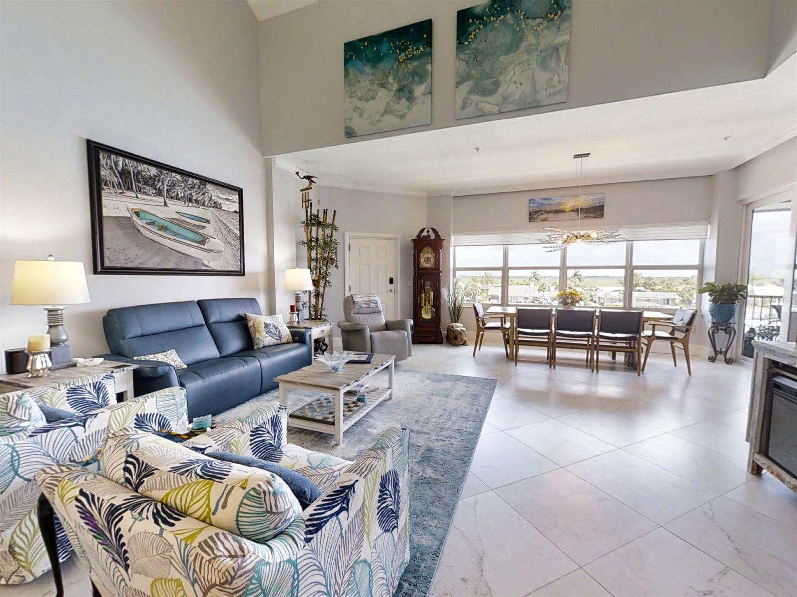 Flores Del Rio Condo - Residential