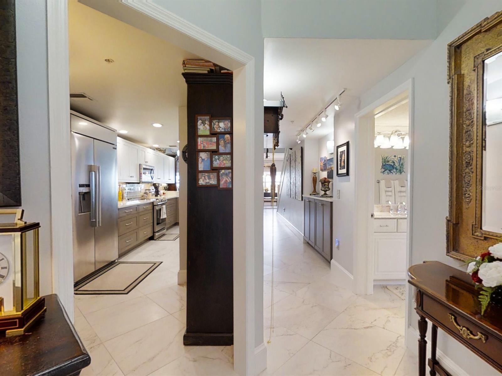 Flores Del Rio Condo - Residential