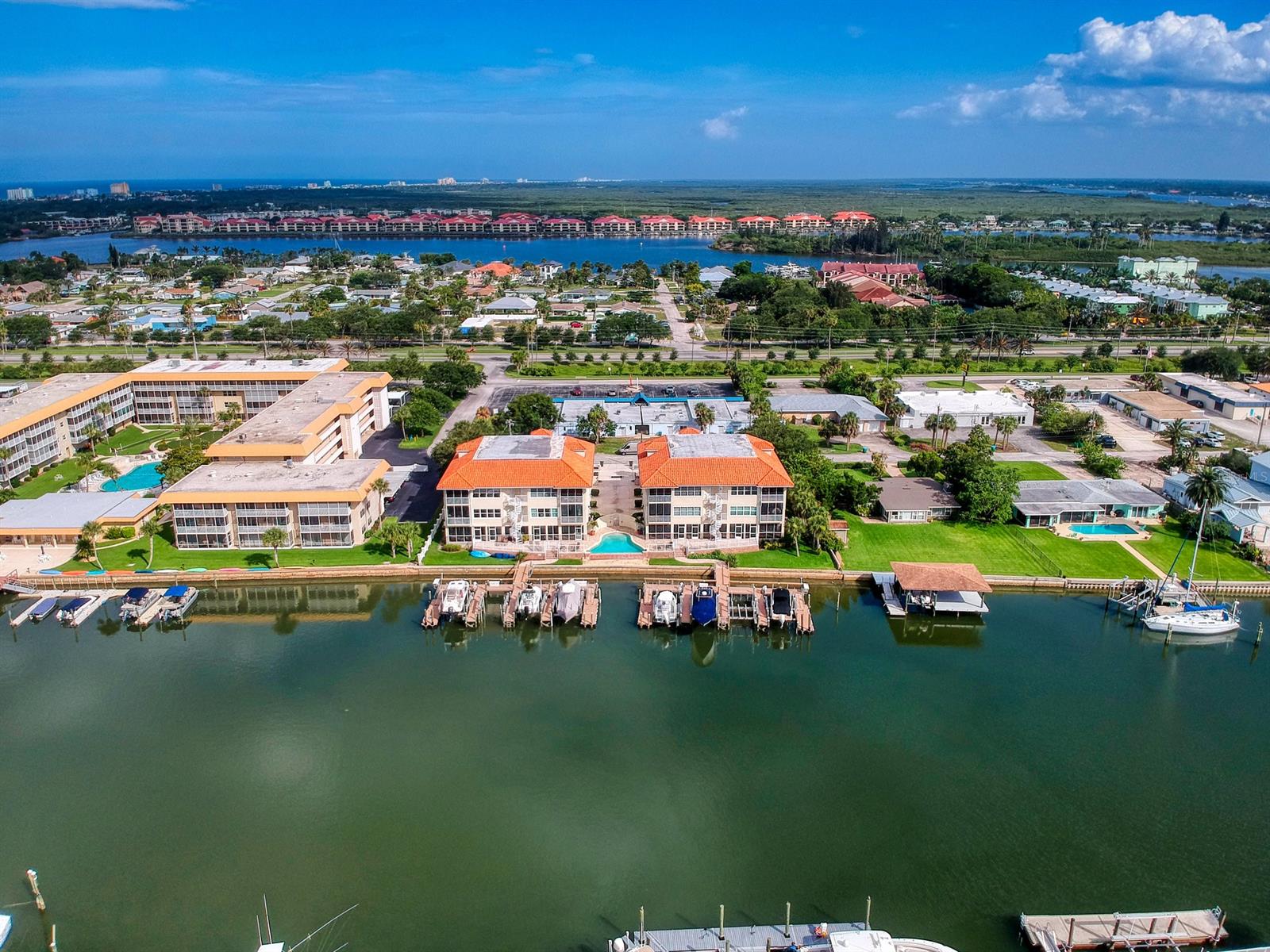 Flores Del Rio Condo - Residential