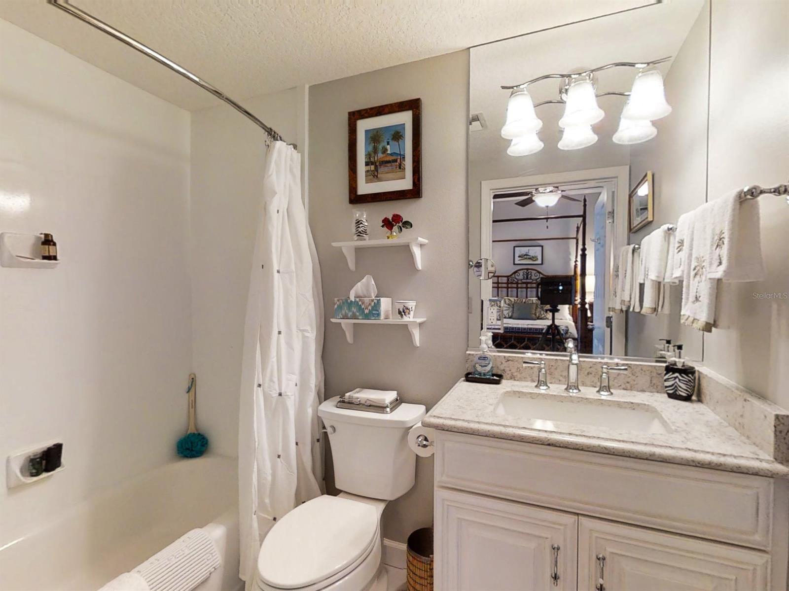 Flores Del Rio Condo - Residential