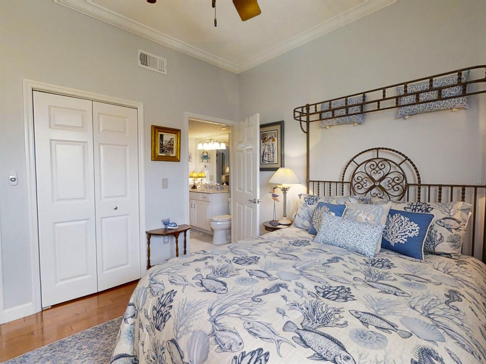 Flores Del Rio Condo - Residential