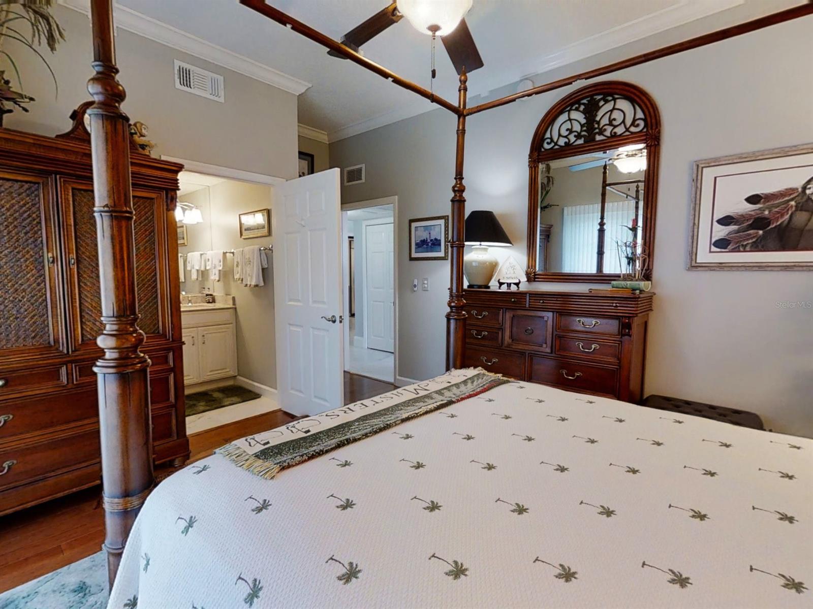 Flores Del Rio Condo - Residential