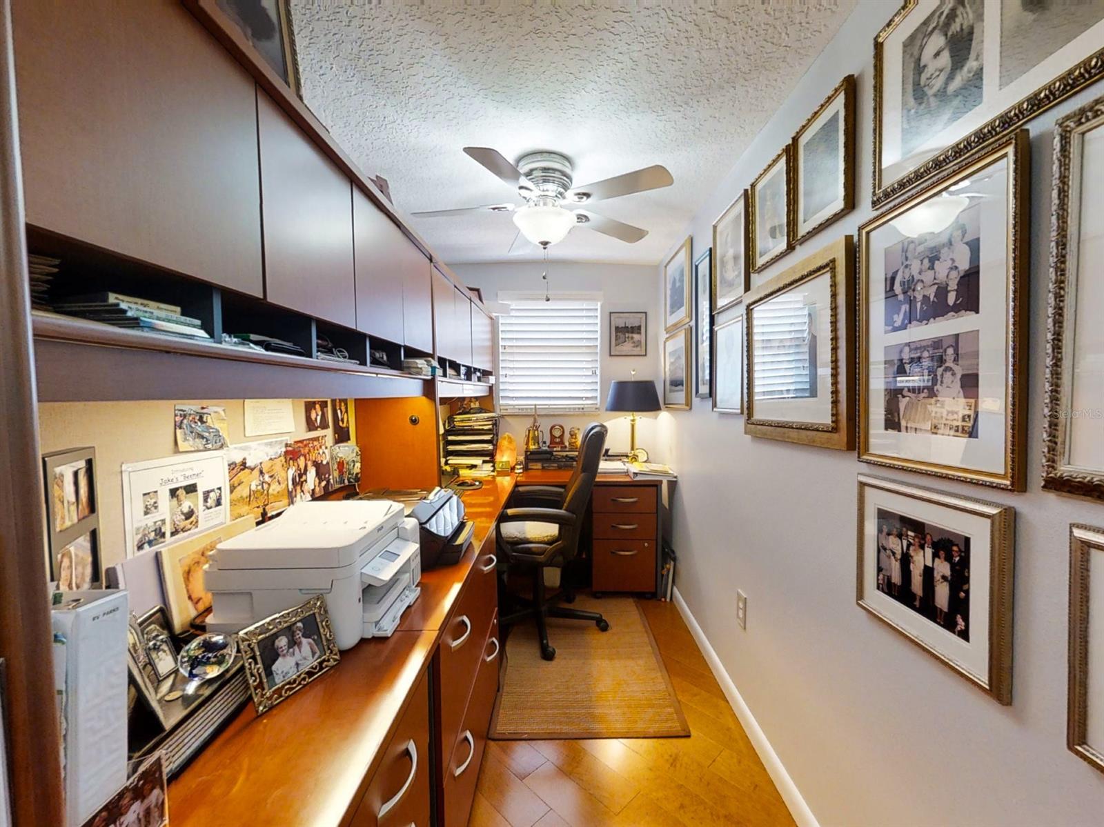 Flores Del Rio Condo - Residential