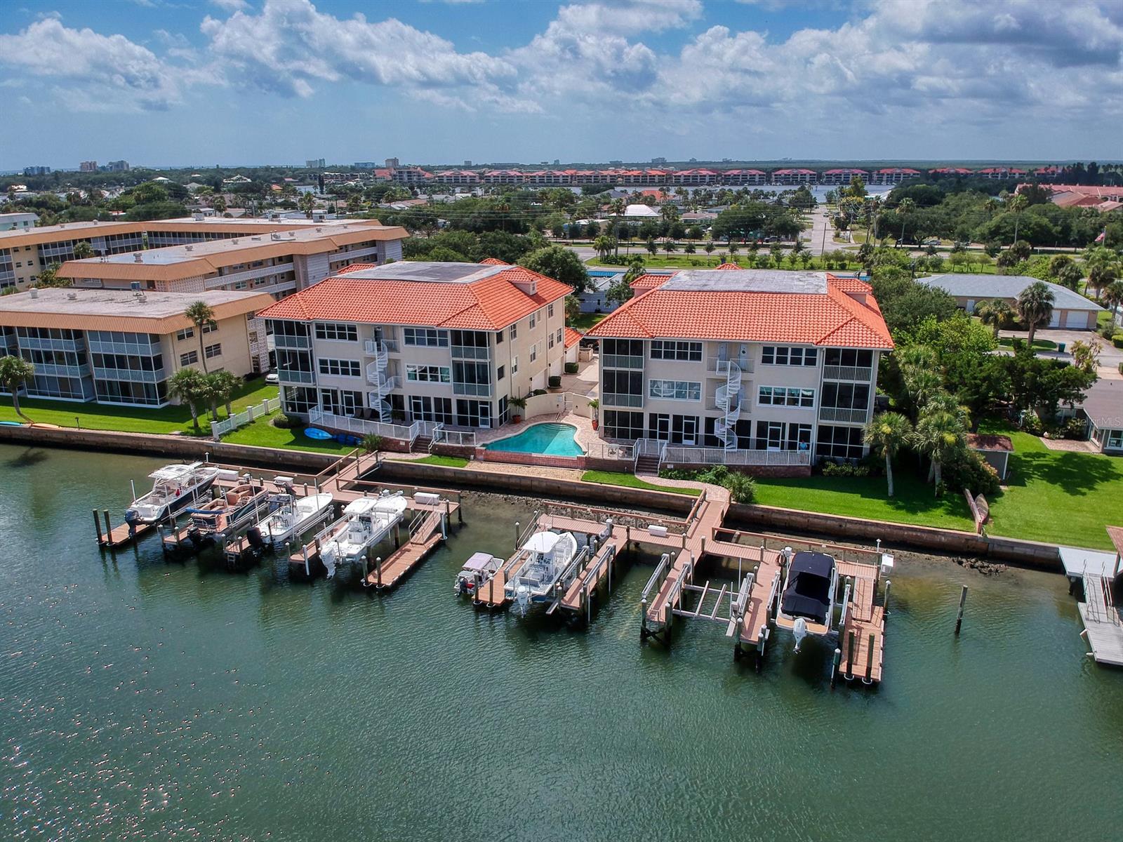 Flores Del Rio Condo - Residential