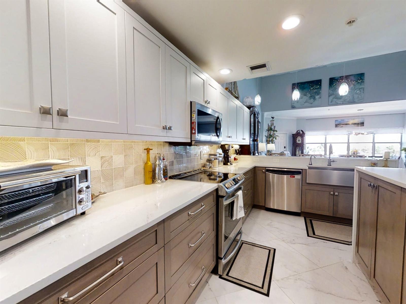 Flores Del Rio Condo - Residential