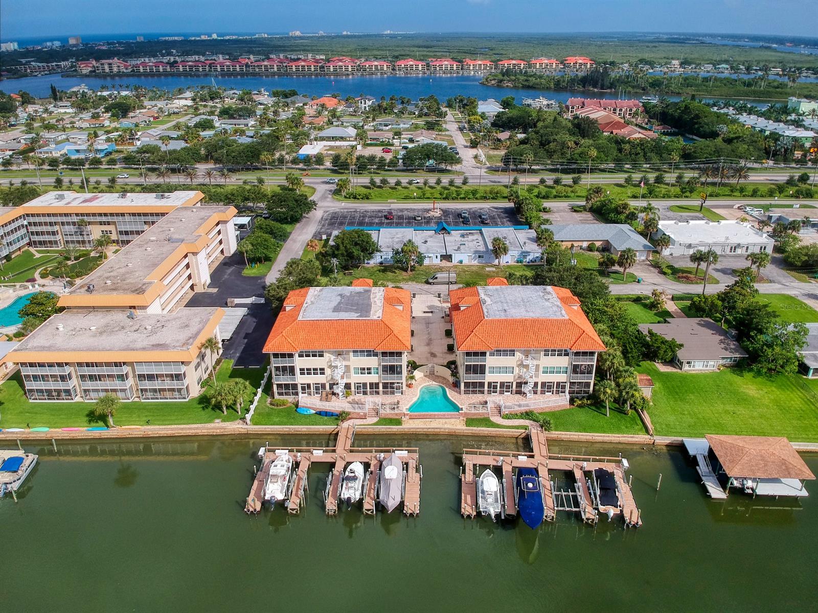 Flores Del Rio Condo - Residential