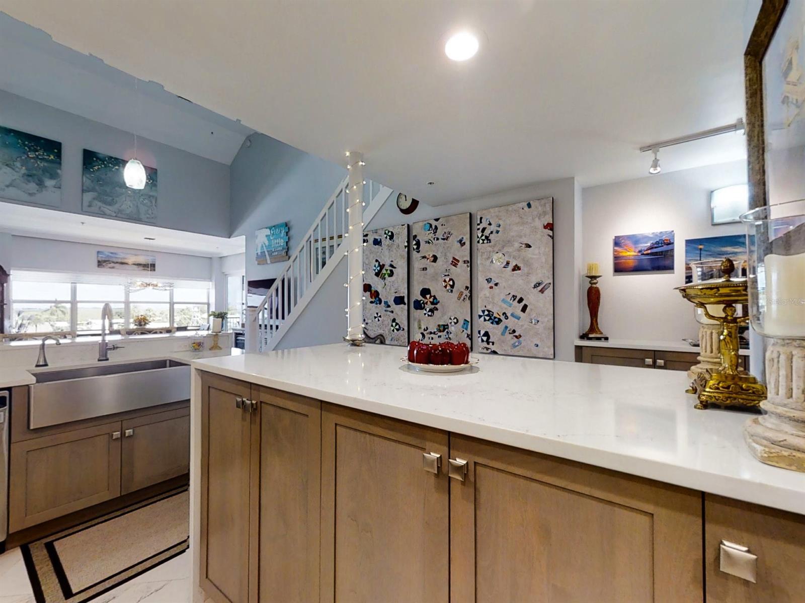 Flores Del Rio Condo - Residential