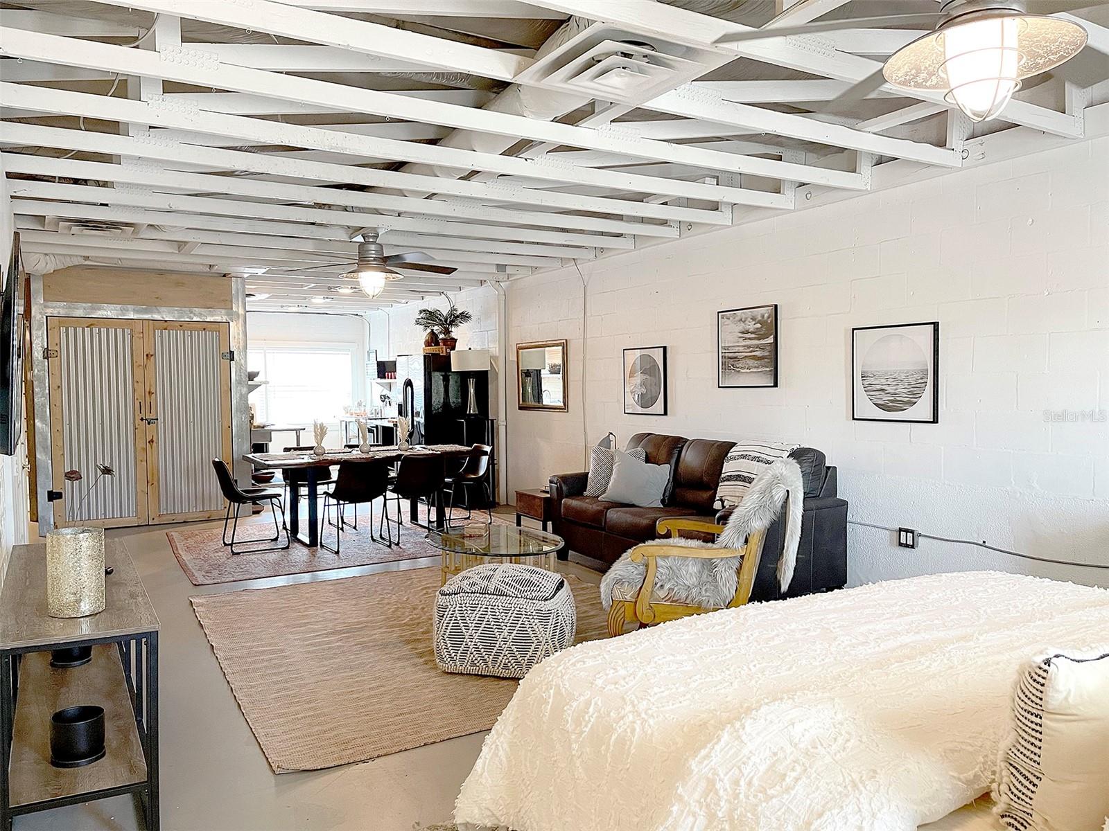 1600 - GULF GATE UNIT 02 - Residential Lease