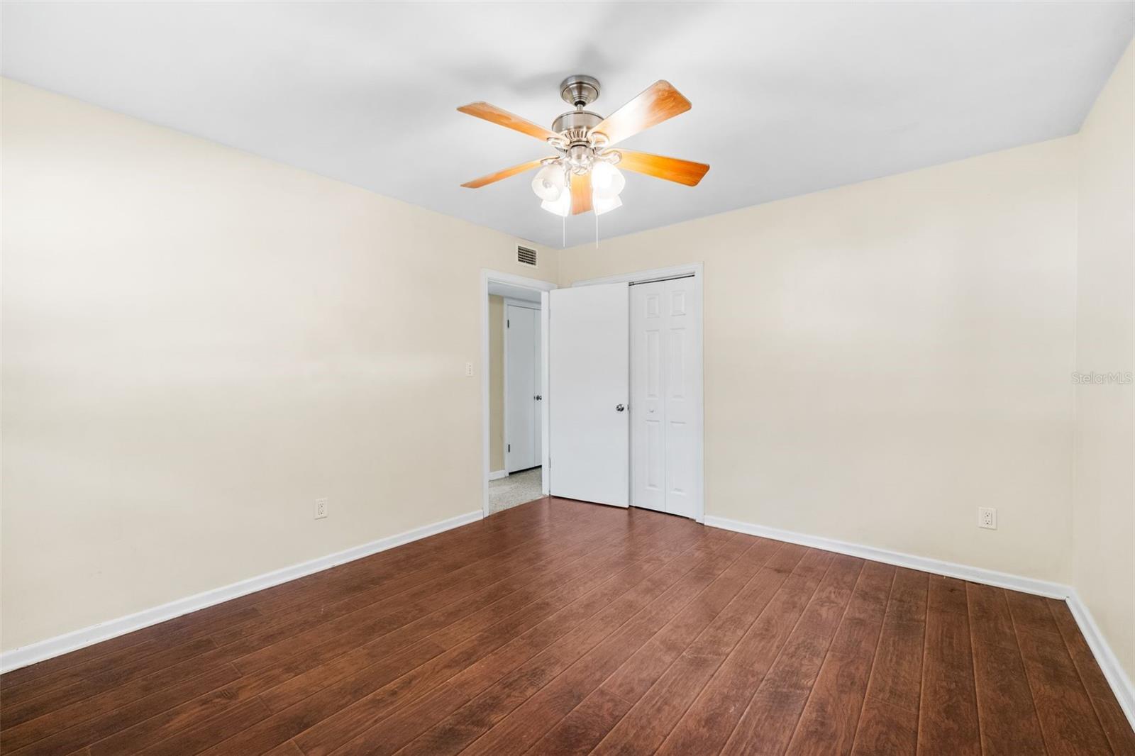 HAZEL HEIGHTS - Residential