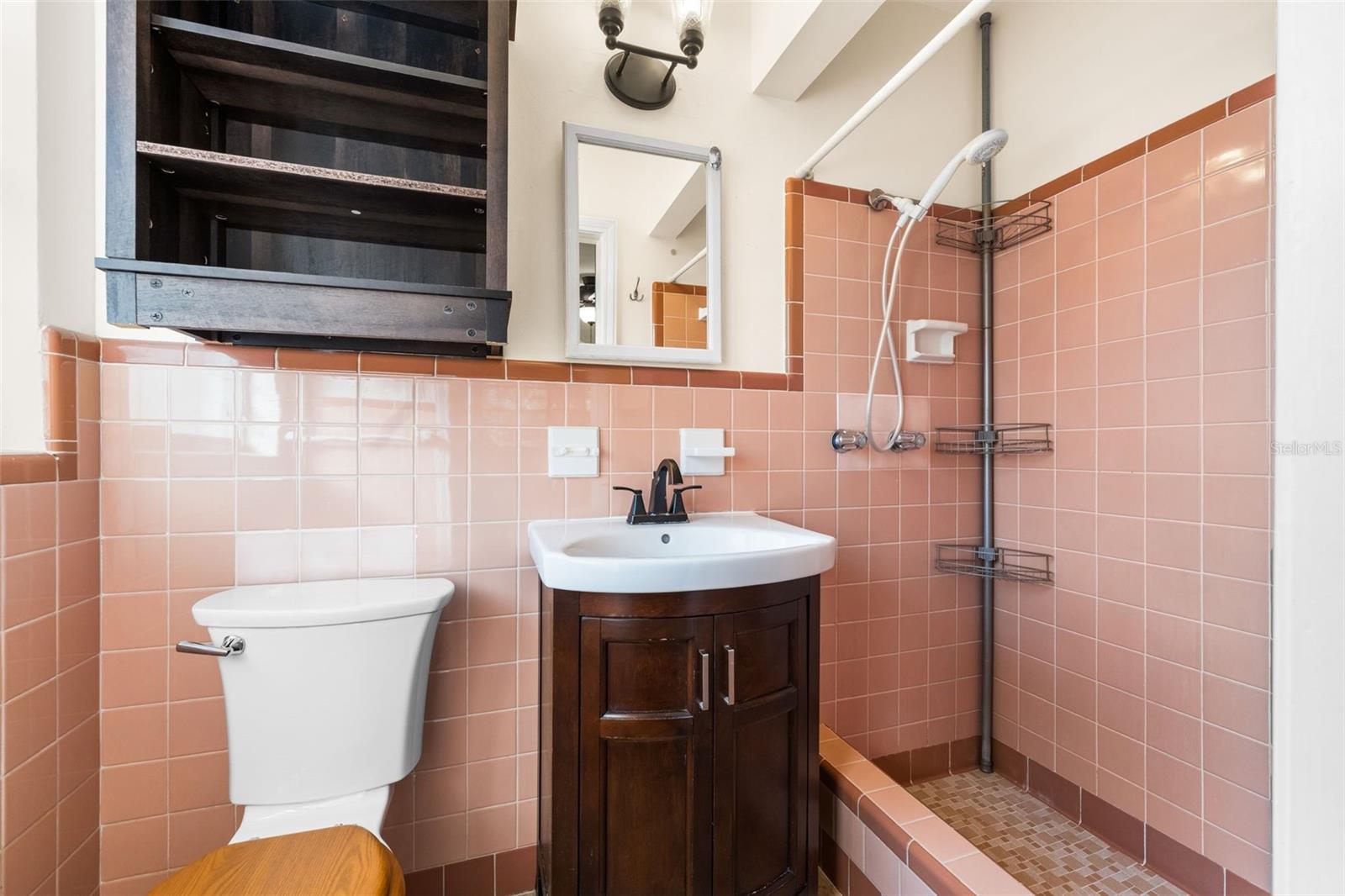 HAZEL HEIGHTS - Residential