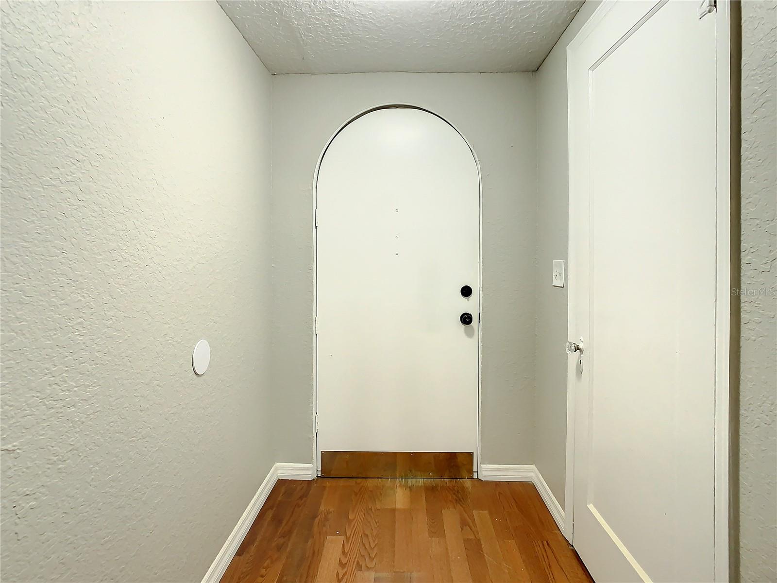 LAKEWOOD ESTATES SEC F - Residential Lease