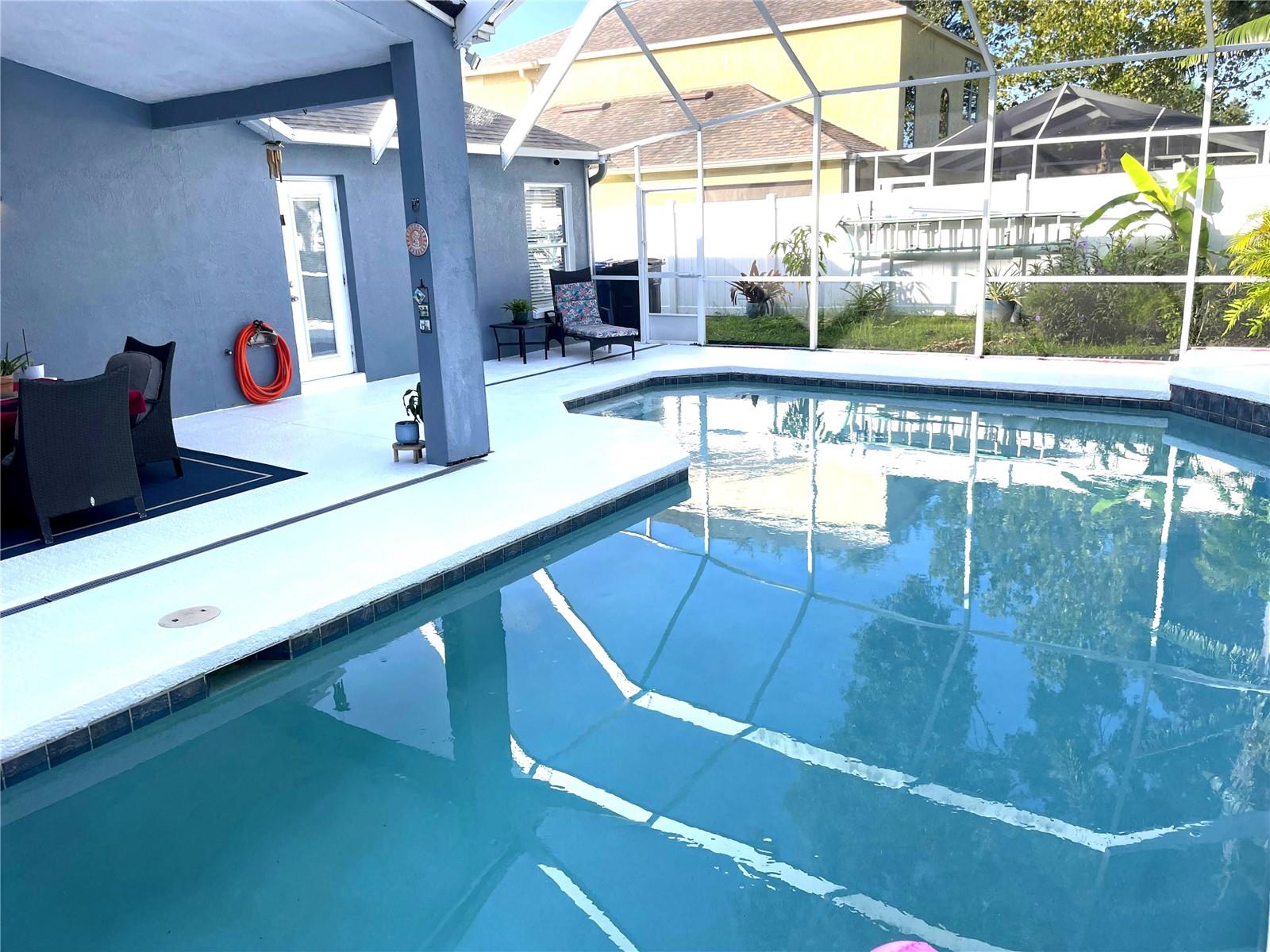 9220 HIDDEN WATER CIRCLE