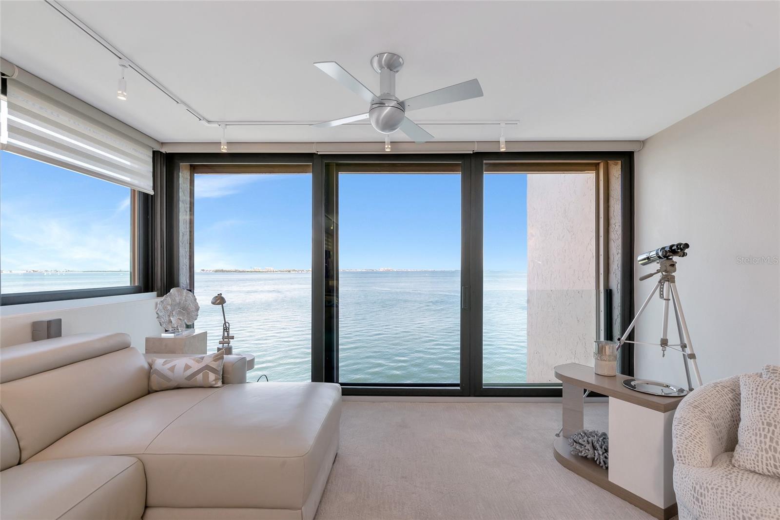 LAWRENCE POINTE I - Residential Lease