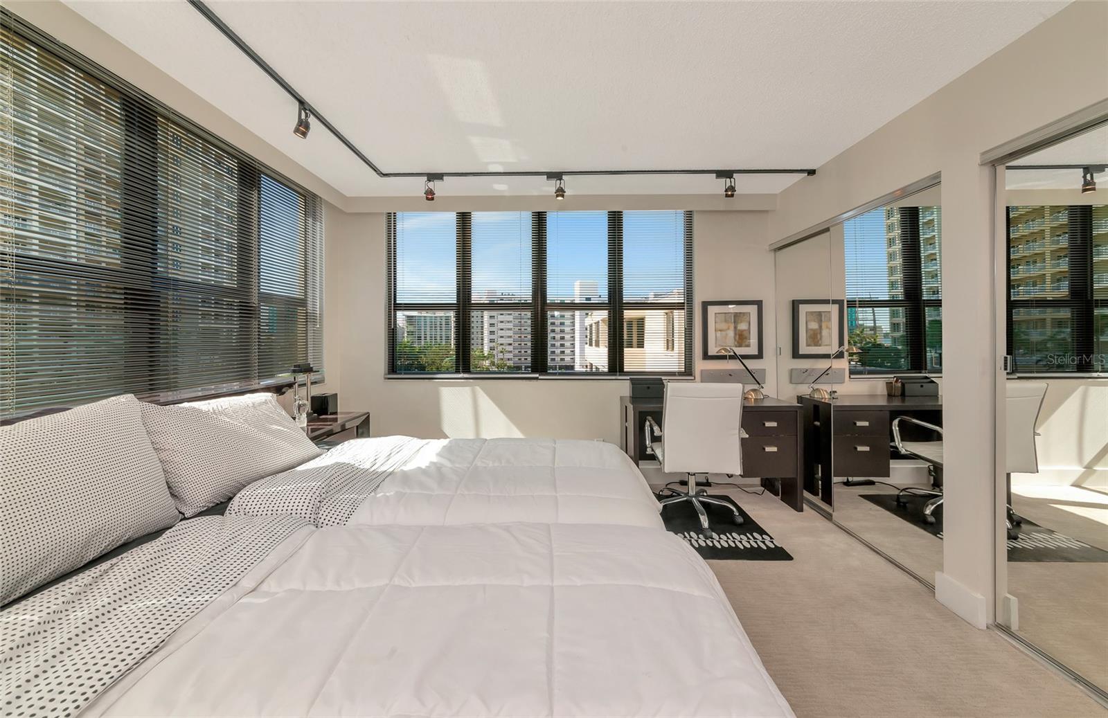LAWRENCE POINTE I - Residential Lease