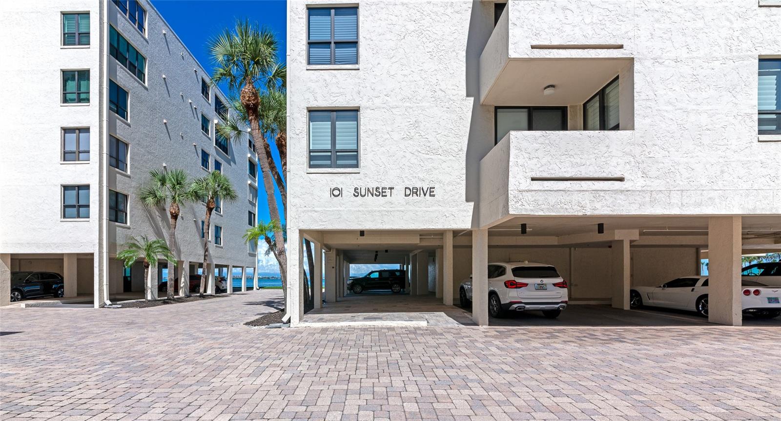 LAWRENCE POINTE I - Residential Lease