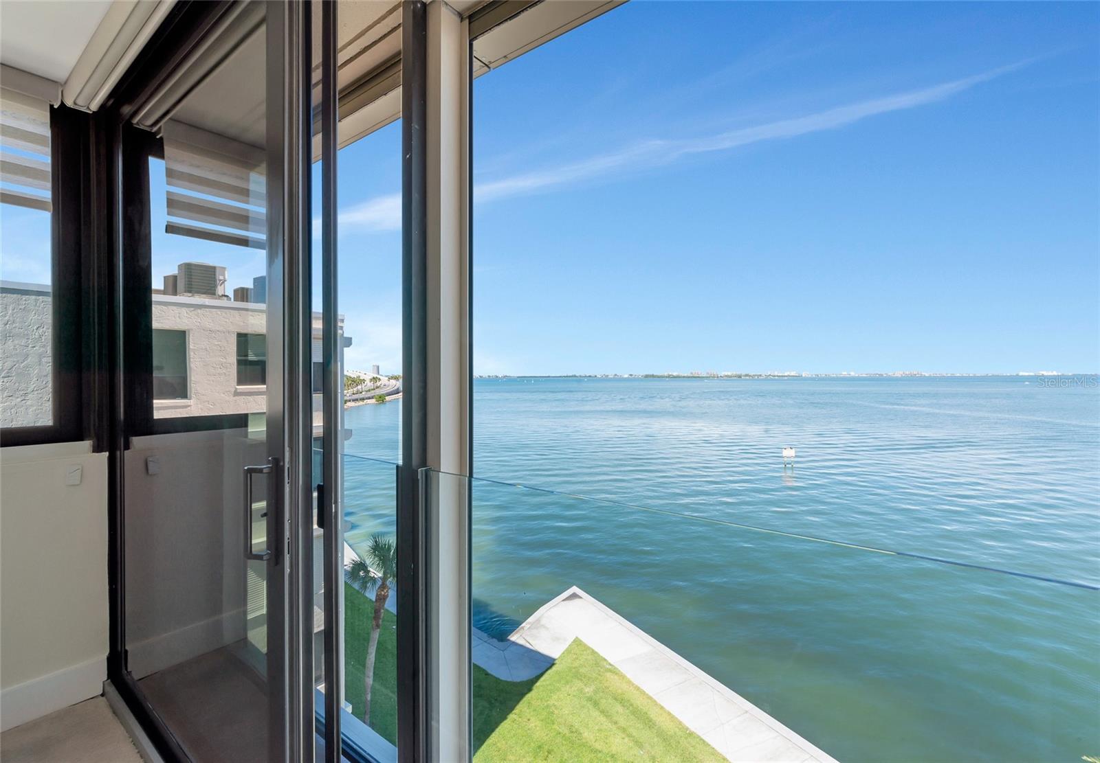 LAWRENCE POINTE I - Residential Lease