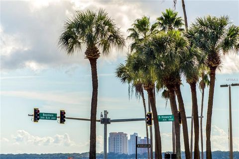 A home in TAMPA