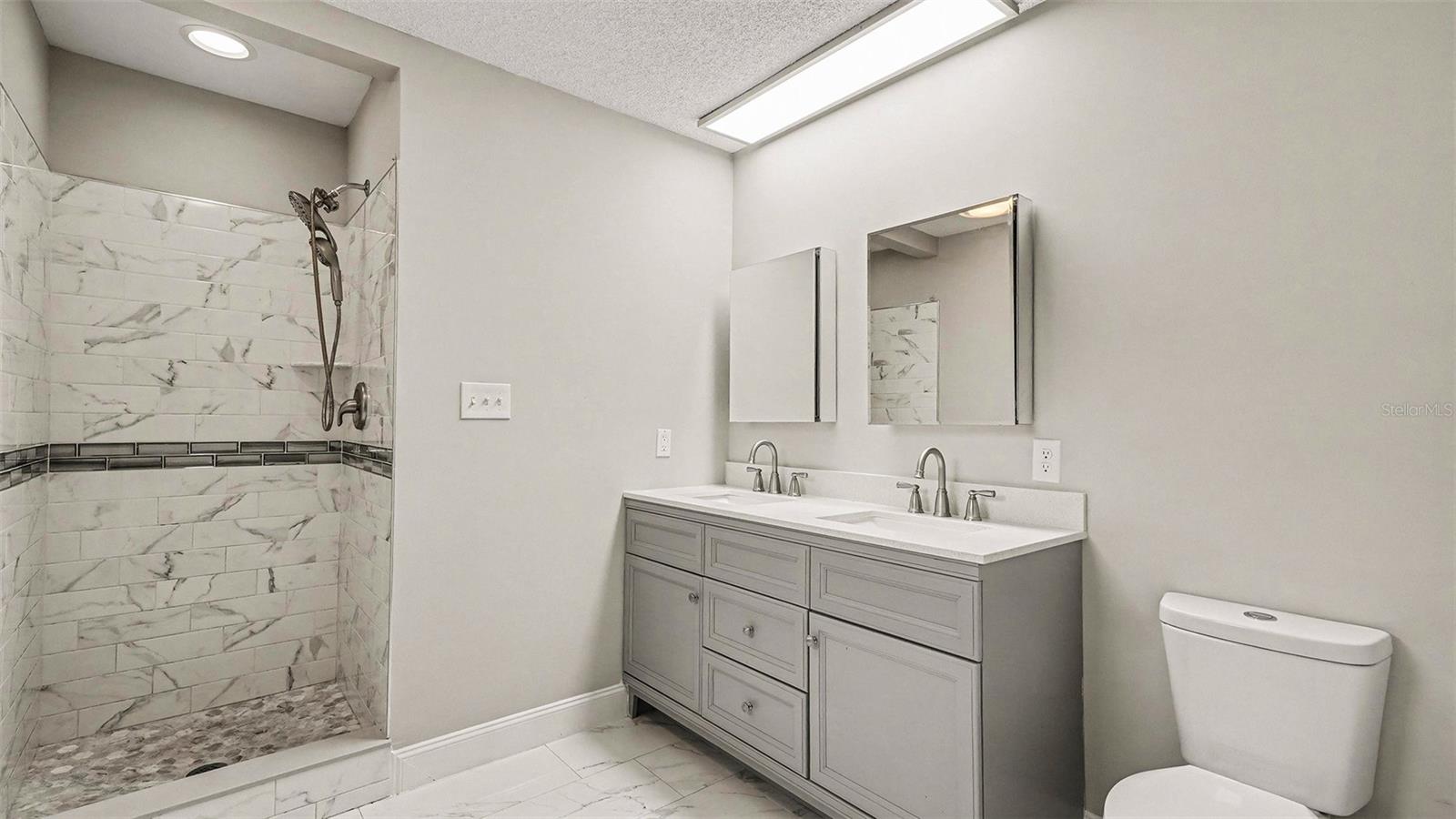 TRI-LAKES MANOR - Residential