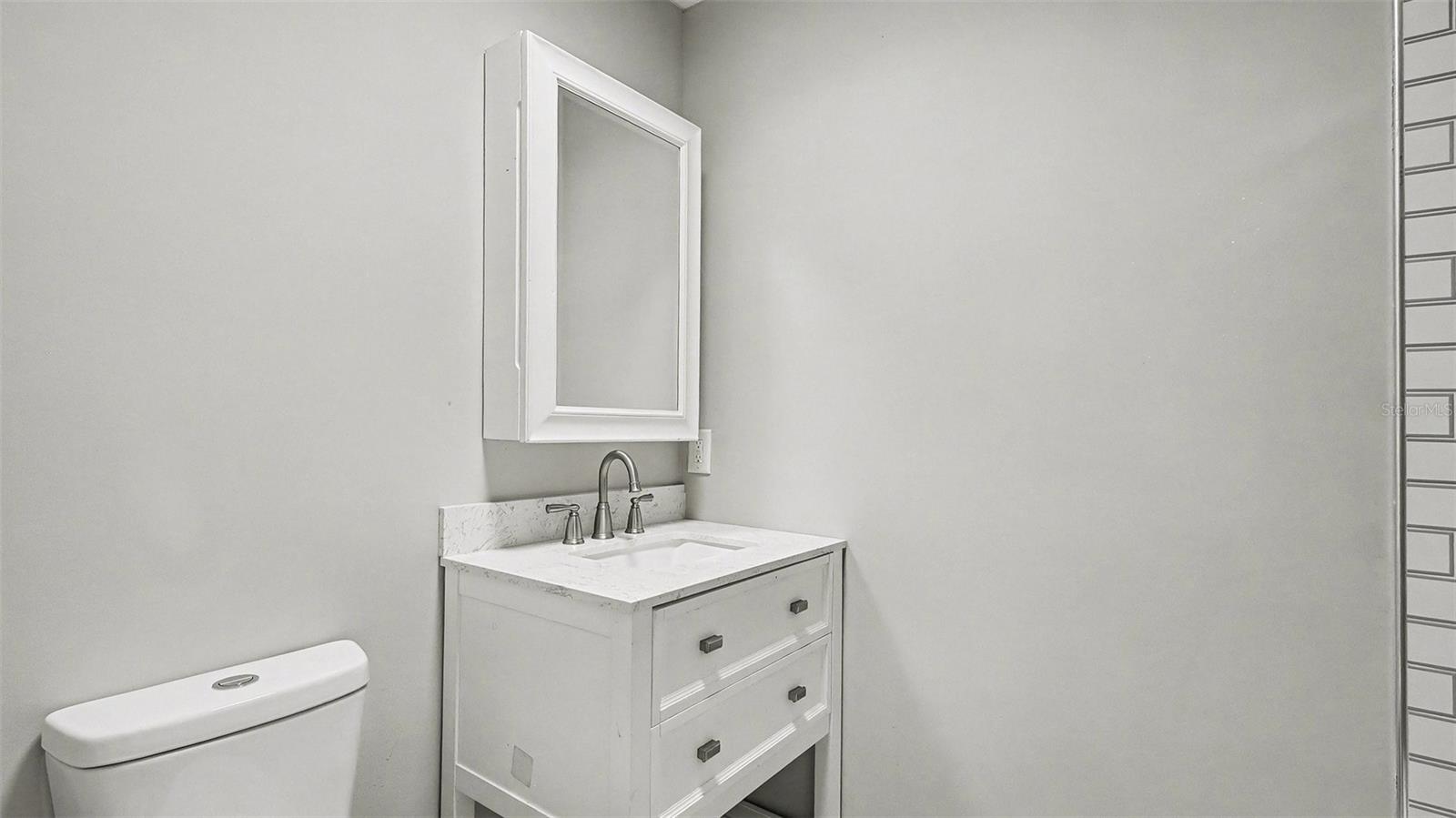 TRI-LAKES MANOR - Residential