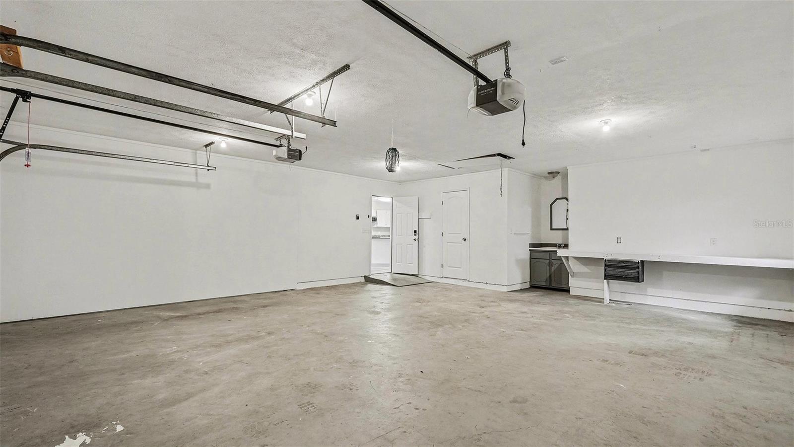 TRI-LAKES MANOR - Residential