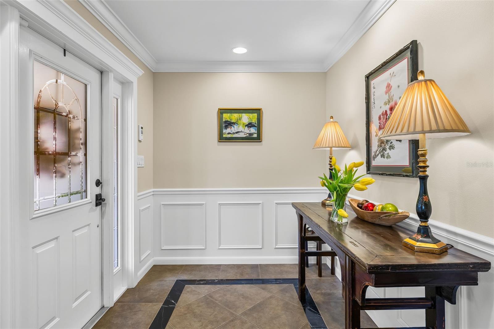 EUSTIS CRIPPIN CROOKED - Residential