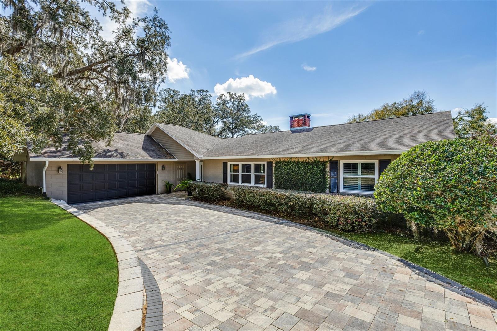 EUSTIS CRIPPIN CROOKED - Residential