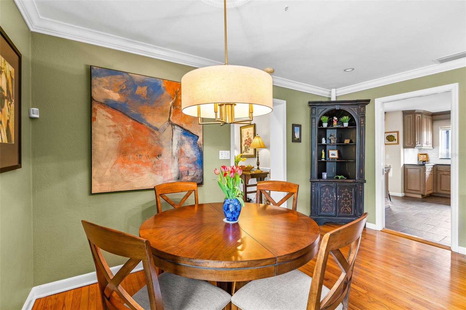 EUSTIS CRIPPIN CROOKED - Residential