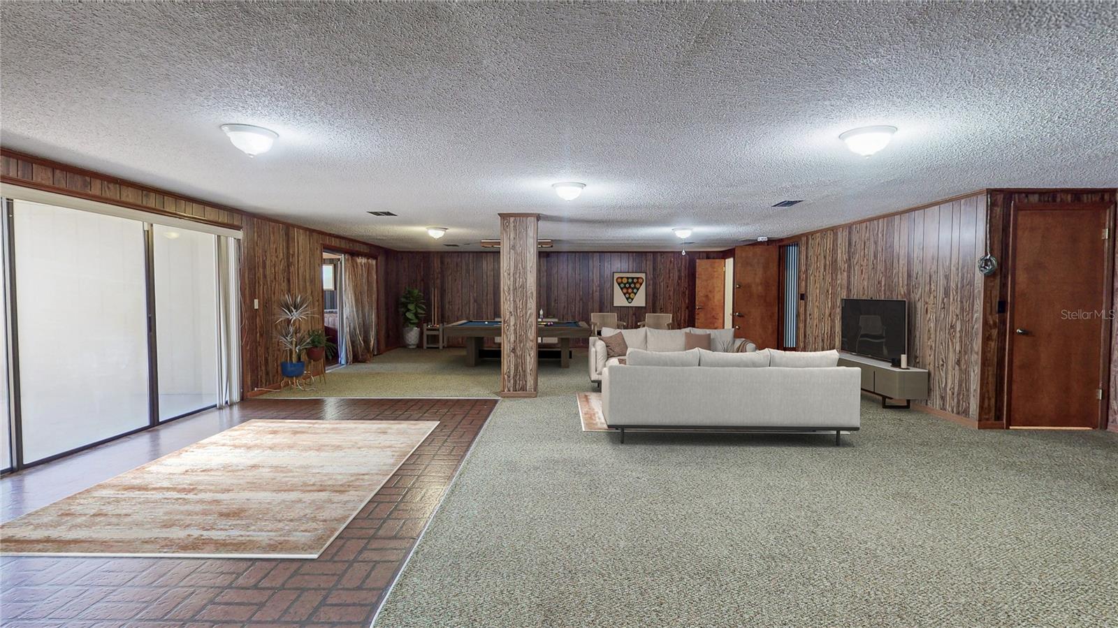 EUSTIS HERMOSA SHORES - Residential