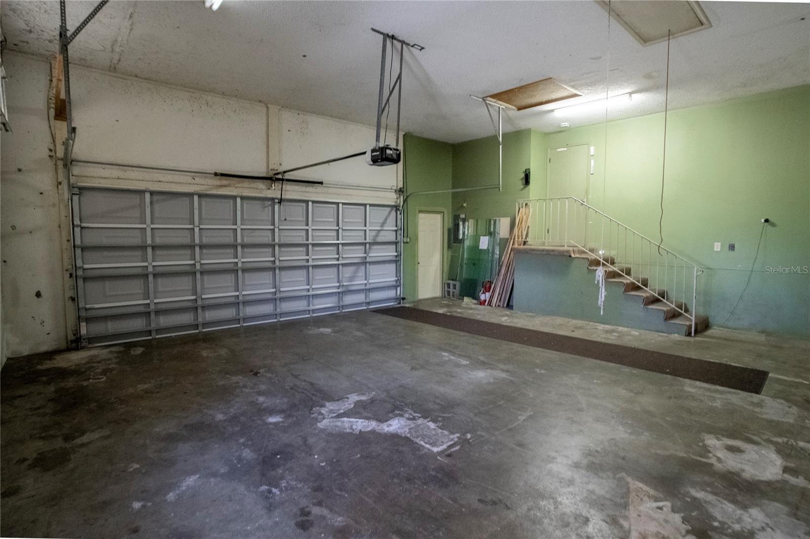 EUSTIS HERMOSA SHORES - Residential