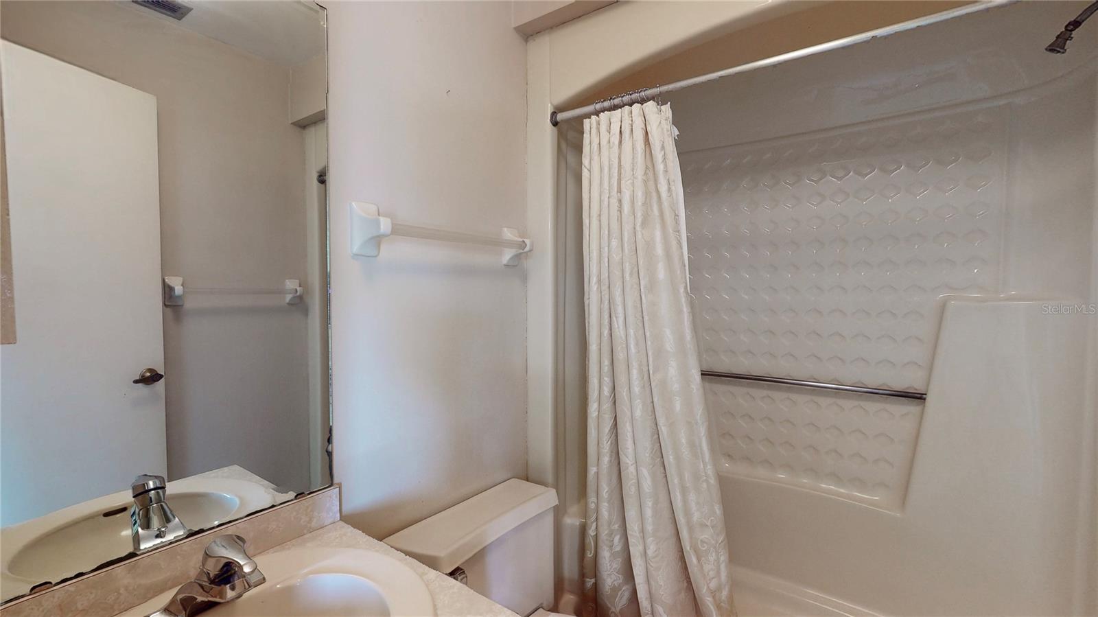 EUSTIS HERMOSA SHORES - Residential