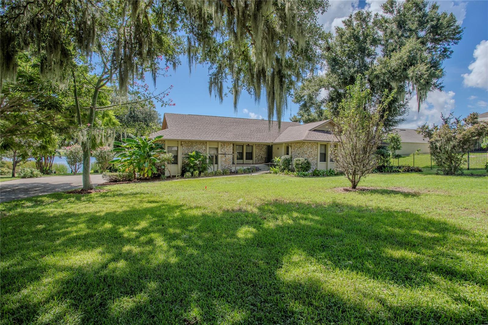 13 HERMOSA DRIVE