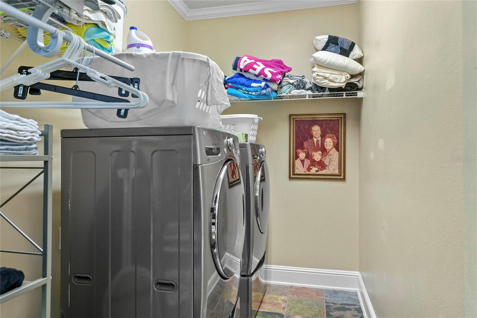 BALDWIN PARK - Residential