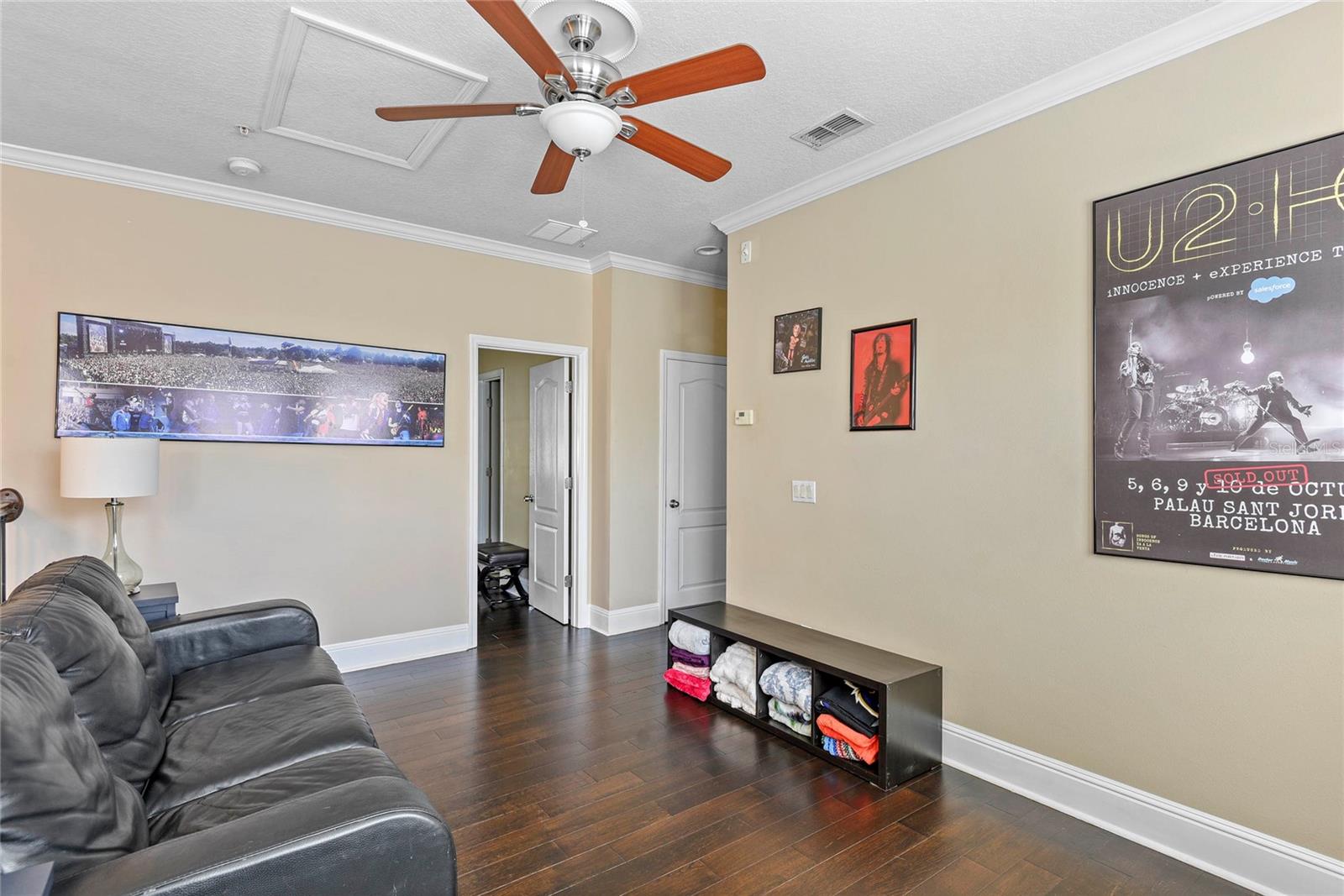 BALDWIN PARK - Residential